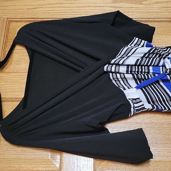 3X short sleeved striped, belted maxi dress - Picture 2 of 5